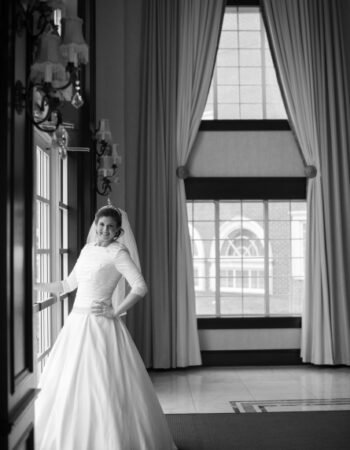 Simcha Waitering / Crystal Photography