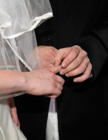 Simcha Waitering / Crystal Photography