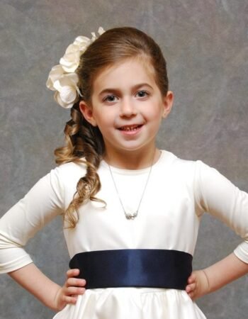 Simcha Waitering / Crystal Photography