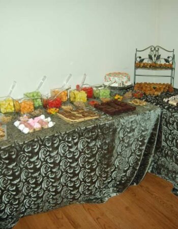 Simcha Waitering / Crystal Photography