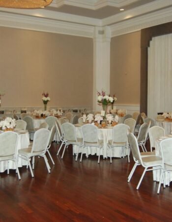 Simcha Waitering / Crystal Photography