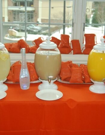 Simcha Waitering / Crystal Photography