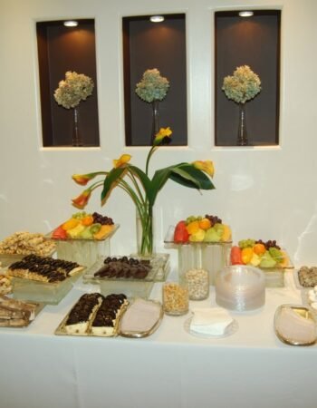 Simcha Waitering / Crystal Photography