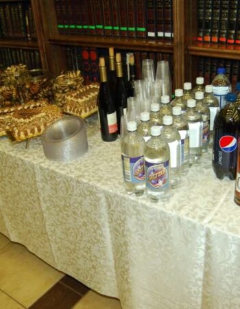 Simcha Waitering / Crystal Photography