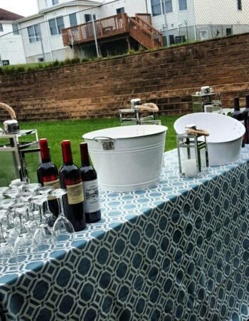 Le Tableau – Linen Rentals
